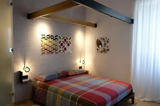 Üç Kişilik Oda, Bahçe Manzaralı