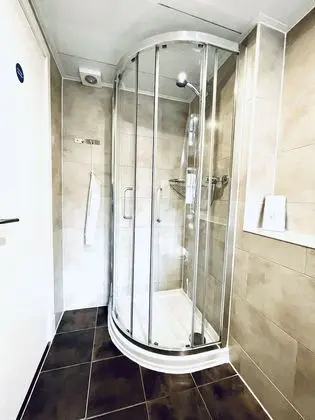 Büyük Yataklı Tek Kişilik Oda (Small )