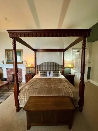 Tek Büyük Yataklı Oda, Deniz Manzaralı (Junior Suite)
