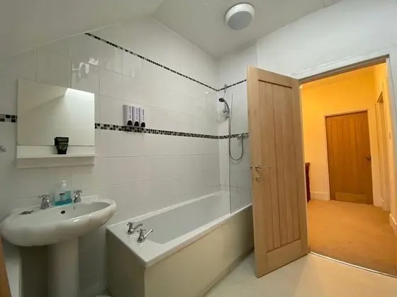 Ev, Özel Banyo, Bahçe Manzaralı (5 Bedroom House )