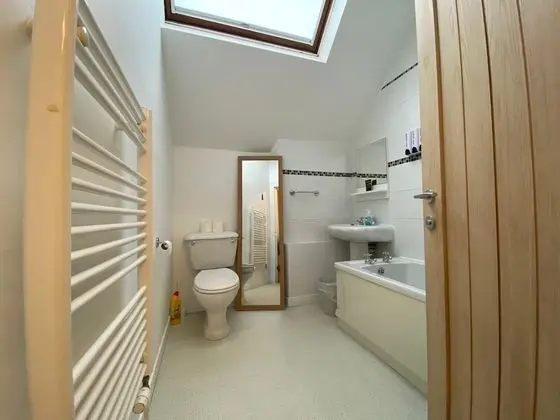 Ev, Özel Banyo, Bahçe Manzaralı (5 Bedroom House )