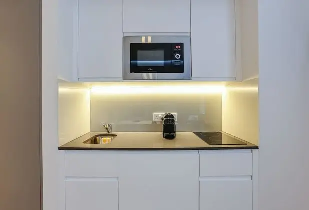 Small Lower Ground Studio