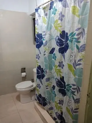 Tek Kişilik Oda, Ortak Banyo