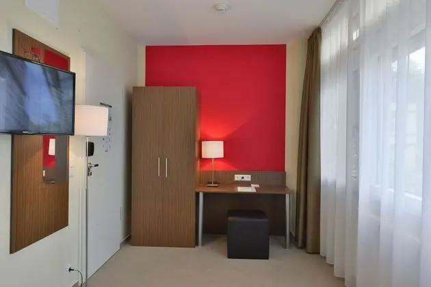 Tek Kişilik Oda, 1 Tek Kişilik Yatak