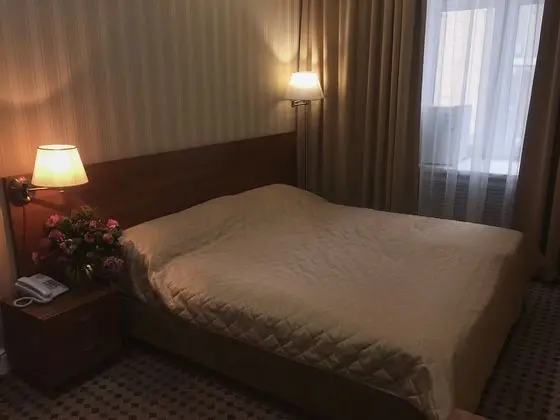 Comfort Tek Büyük Yataklı Oda