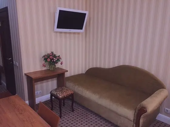 Comfort Tek Büyük Yataklı Oda