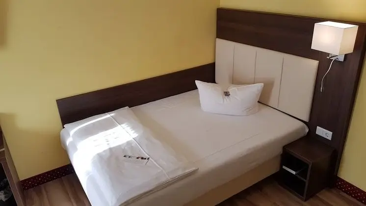 Standard Tek Kişilik Oda