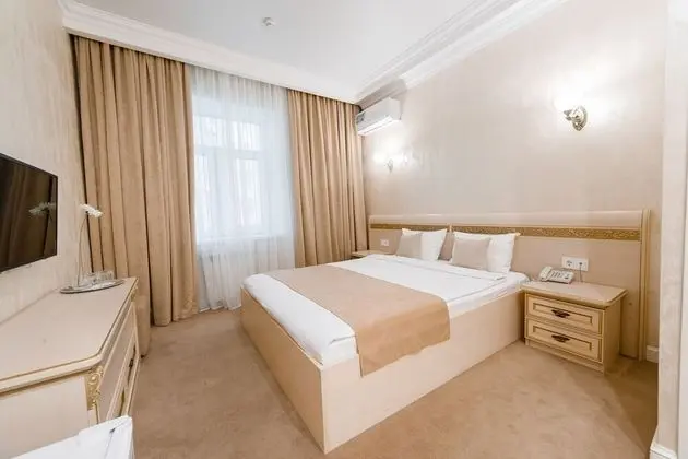 Comfort Tek Büyük Yataklı Oda