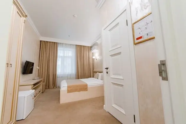 Comfort Tek Büyük Yataklı Oda