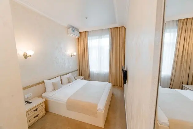 Standard Tek Büyük Yataklı Oda