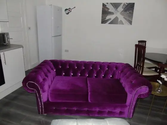 Apart Daire, 1 Büyük (Queen) Boy Yatak