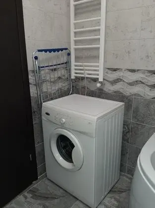 Ev, 1 Büyük (Queen) Boy Yatak ve Çekyat