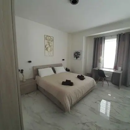 Apart Daire, 1 En Büyük (King) Boy Yatak