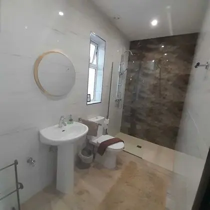 Apart Daire, 1 En Büyük (King) Boy Yatak