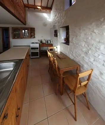 Kır Evi, 2 Büyük (Queen) Boy Yatak