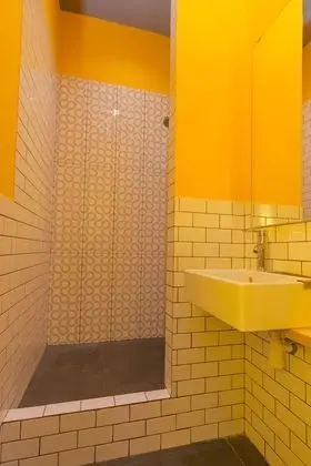 Standard Üç Kişilik Oda