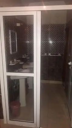 Tek Büyük Yataklı Oda, Özel Banyo