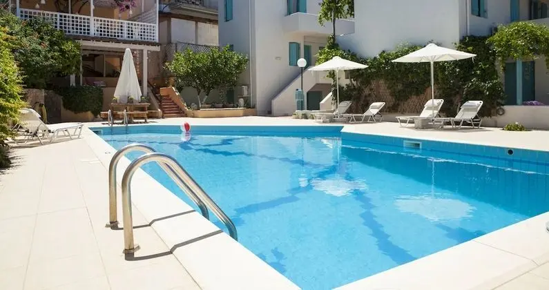 Stüdyo (1 room apartment)