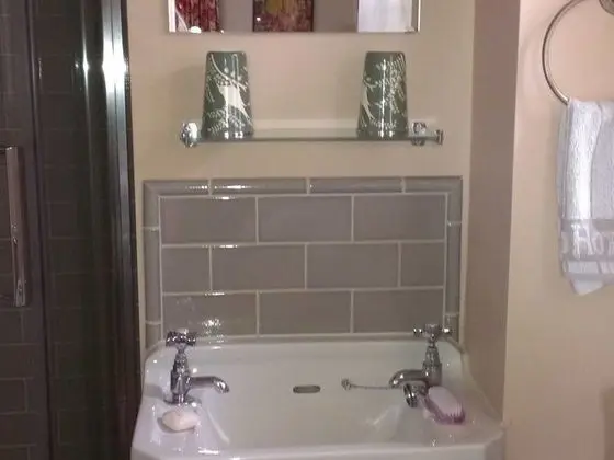 Comfort Tek Büyük Yataklı Oda, Banyolu/Duşlu, Bahçe Manzaralı