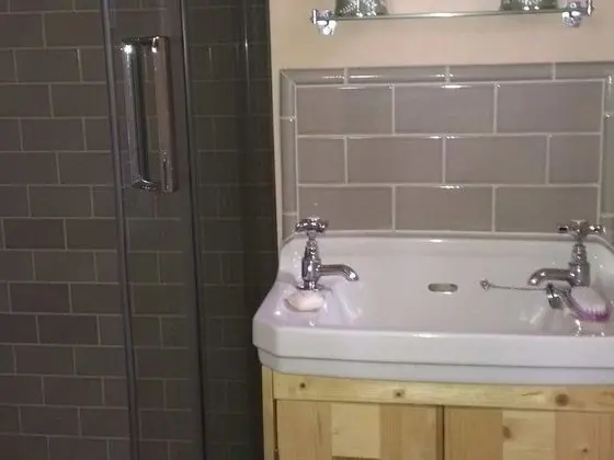 Comfort Tek Büyük Yataklı Oda, Banyolu/Duşlu, Bahçe Manzaralı