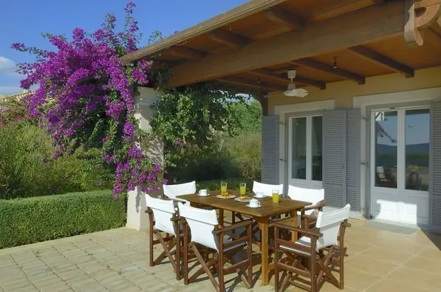 Deluxe Villa