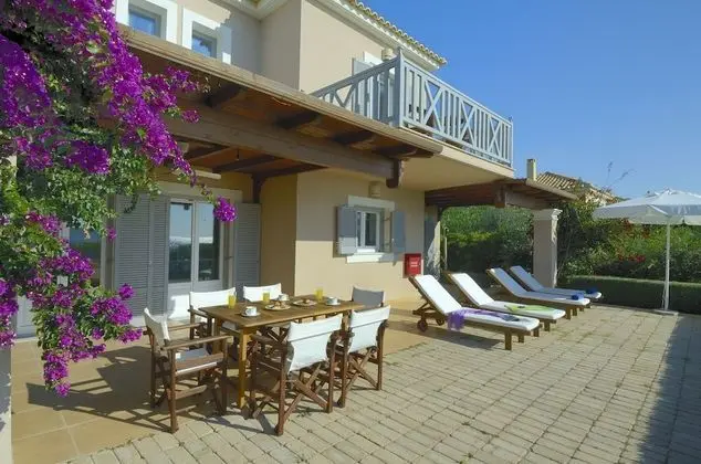 Deluxe Villa