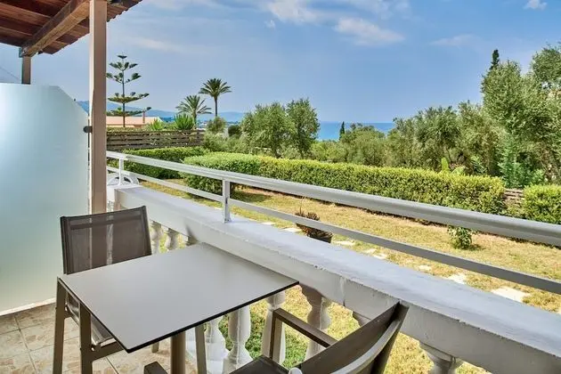 Double Studio with Sea and Garden View
