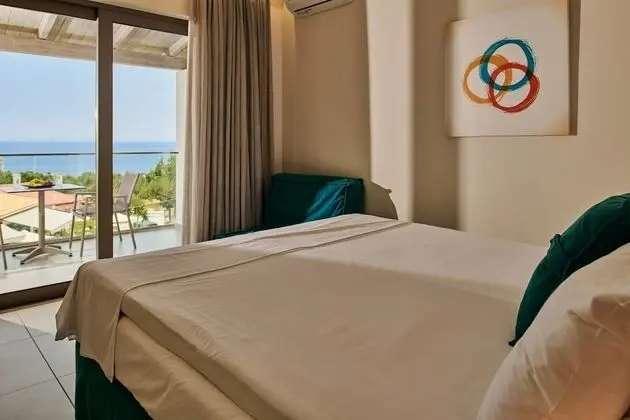 Superior Room - Sea & Pool View