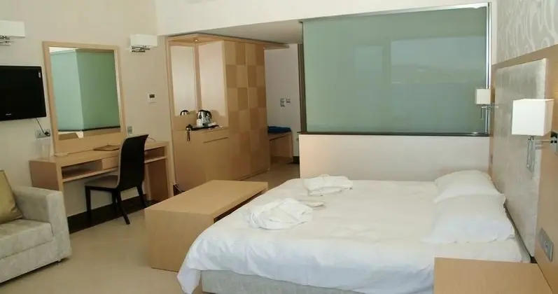Deluxe Tek Büyük Yataklı Oda, Deniz Manzaralı