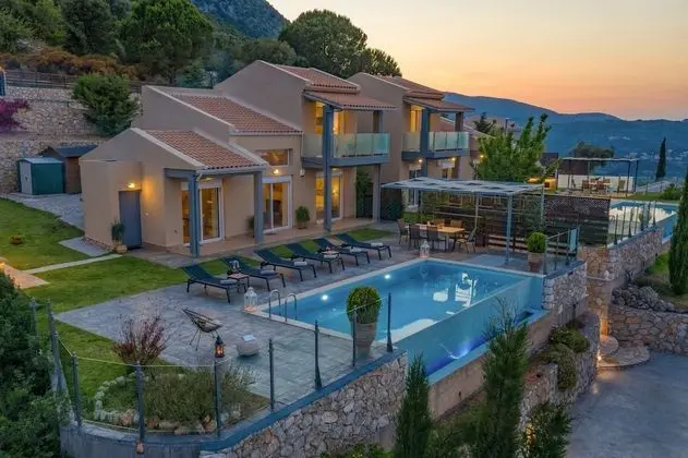 Deluxe Villa, 3 Yatak Odası, Kişiye Özel Havuzlu, Denize Bakan