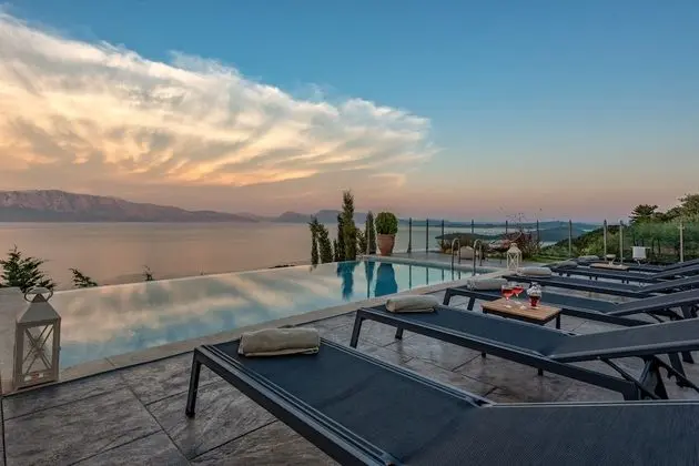 Deluxe Villa, 3 Yatak Odası, Kişiye Özel Havuzlu, Denize Bakan