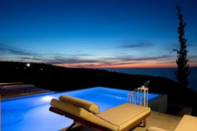 Deluxe Villa, 1 Yatak Odası, Kişiye Özel Havuzlu (Nefeli)