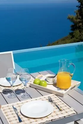 Deluxe Villa, 1 Yatak Odası, Kişiye Özel Havuzlu (Nefeli)