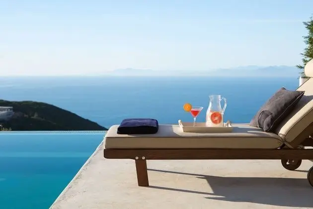 Deluxe Villa, 2 Yatak Odası, Kişiye Özel Havuzlu (Ioni)