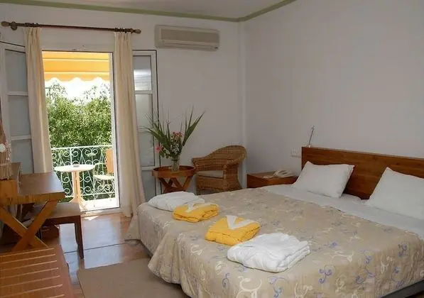 Superior Tek Büyük veya İki Ayrı Yataklı Oda