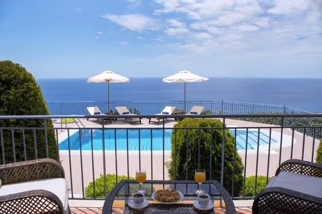 Luxury Villa, Kişiye Özel Havuzlu, Deniz Manzaralı (Odysseus)