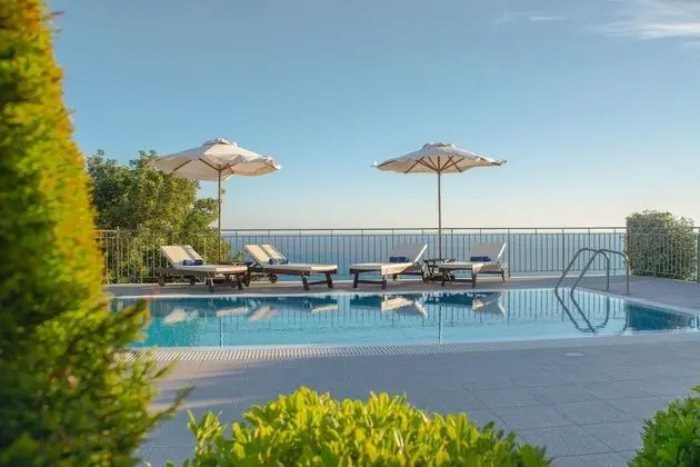 Luxury Villa, Kişiye Özel Havuzlu, Deniz Manzaralı (Penelope)