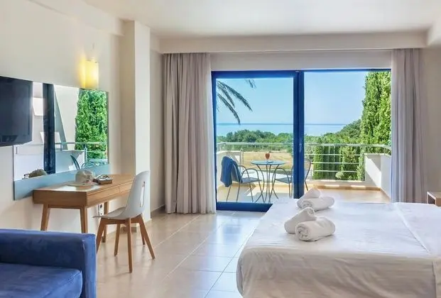 Deluxe Tek Büyük Yataklı Oda, Deniz Manzaralı