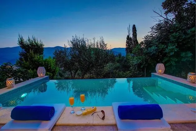 Villa, Kişiye Özel Havuzlu, Deniz Manzaralı