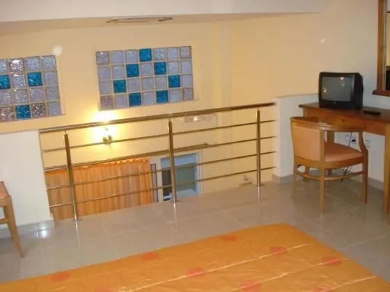 Junior Apart Daire, Birden Çok Yatak Odası, Kısmi Deniz Manzarası (Maisonnette)