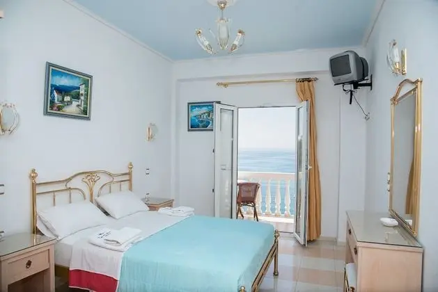 Standard Tek Büyük veya İki Ayrı Yataklı Oda, Deniz Manzaralı