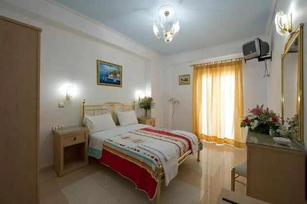 Standard Tek Büyük veya İki Ayrı Yataklı Oda, Deniz Manzaralı
