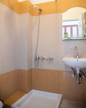 Standard Tek Büyük veya İki Ayrı Yataklı Oda, Deniz Manzaralı