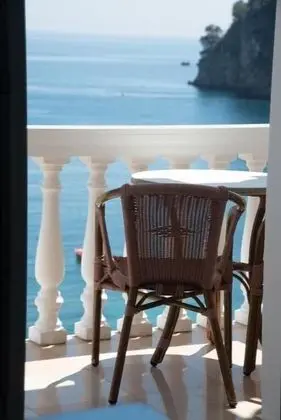 Standard Tek Büyük veya İki Ayrı Yataklı Oda, Deniz Manzaralı