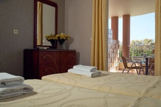 Tek Büyük Yataklı Oda