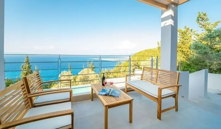 Villa, 3 Yatak Odası, Kişiye Özel Havuzlu, Deniz Manzaralı