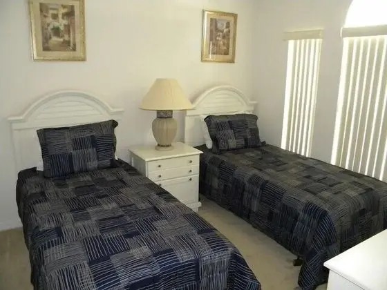 Family Villa, Bahçeli