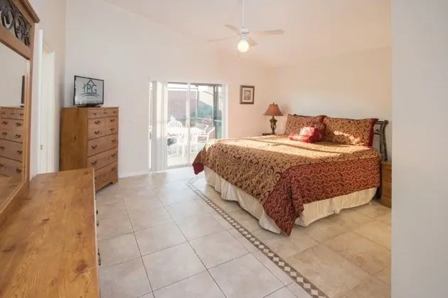 Family Villa, Sıcak Su Havuzu, Bahçeli