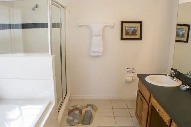 Family Villa, Sıcak Su Havuzu, Bahçeli