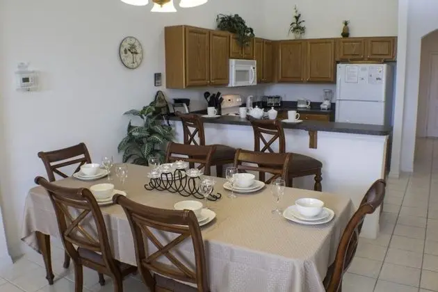 Family Villa, Sıcak Su Havuzu, Bahçeli